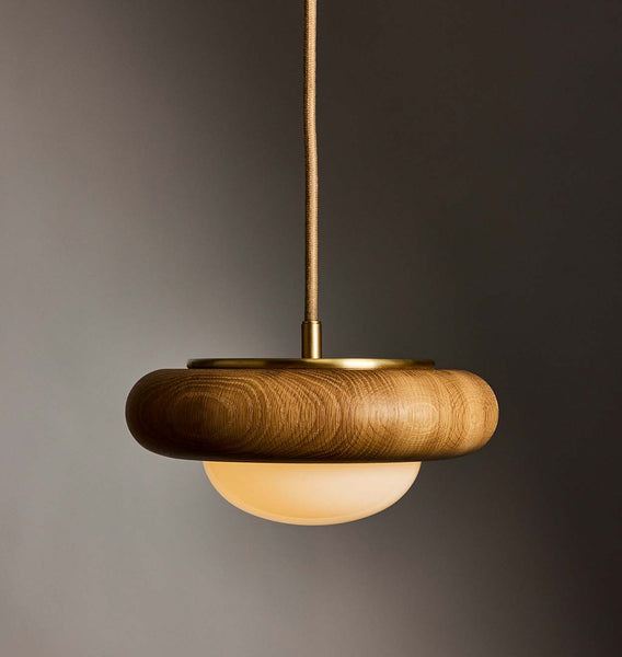 Humboldt Pendant 01 Wood Roll Hill