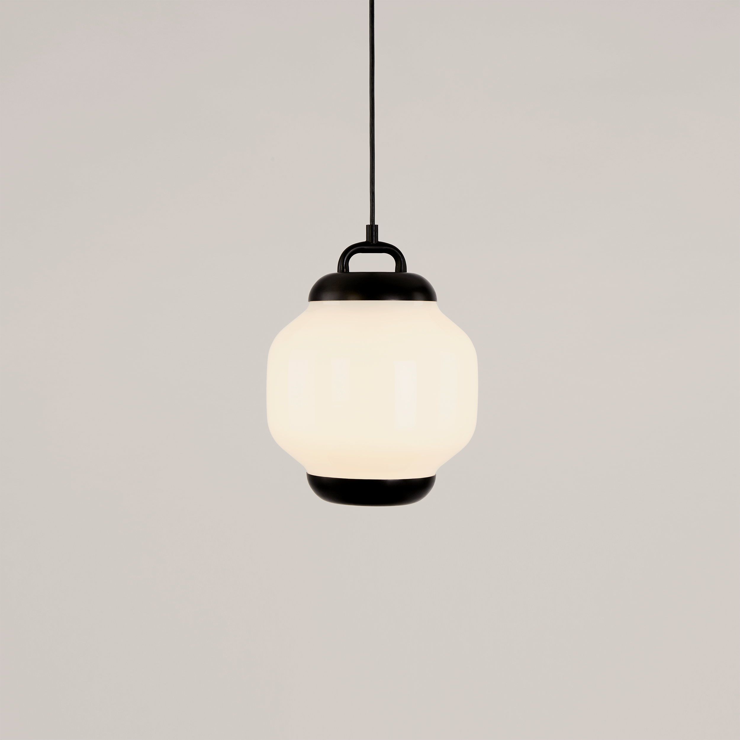 Esper | Pendant 01 | Joseph Guerra and Sina Sohrab – Roll & Hill