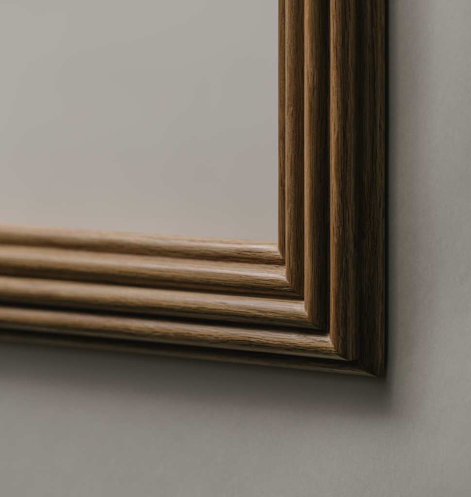 Bend Mirror - Vintage Oak - Detail