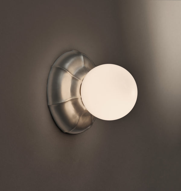 Sconce (Soft Silver)