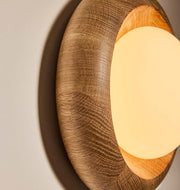 Detail - Wood (White Oak)