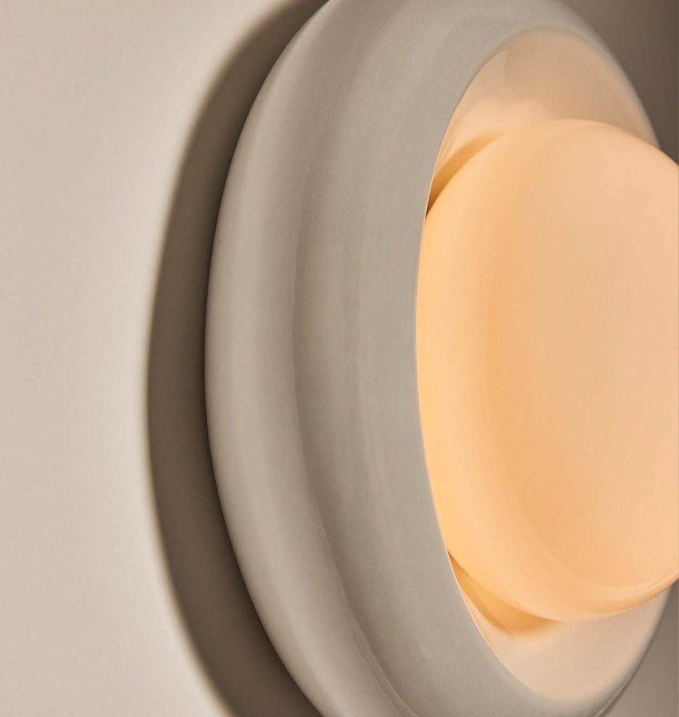 Humboldt Sconce - Ceramic (Alabaster)