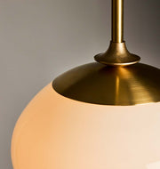 The Roll & Hill Pendant 01 - Detail (Opal/Smooth- Brass)