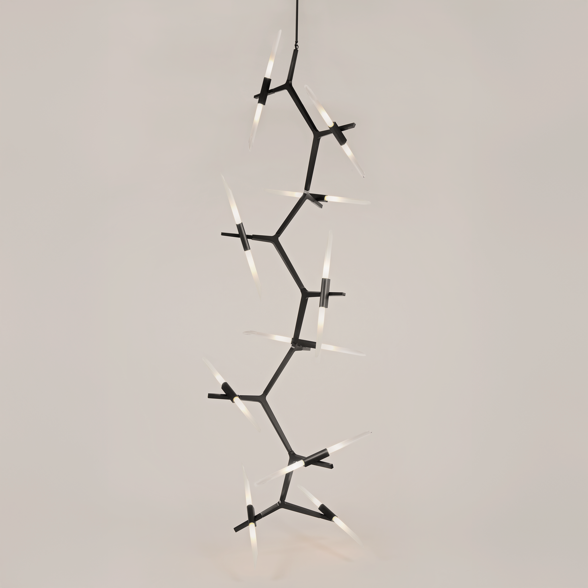 最高品質　超希少幻の逸品　光纏いし神の聖石　ガーデンファントムガネッシュヒマール Agnes | Cascade | Lindsey Adelman – Roll & Hill