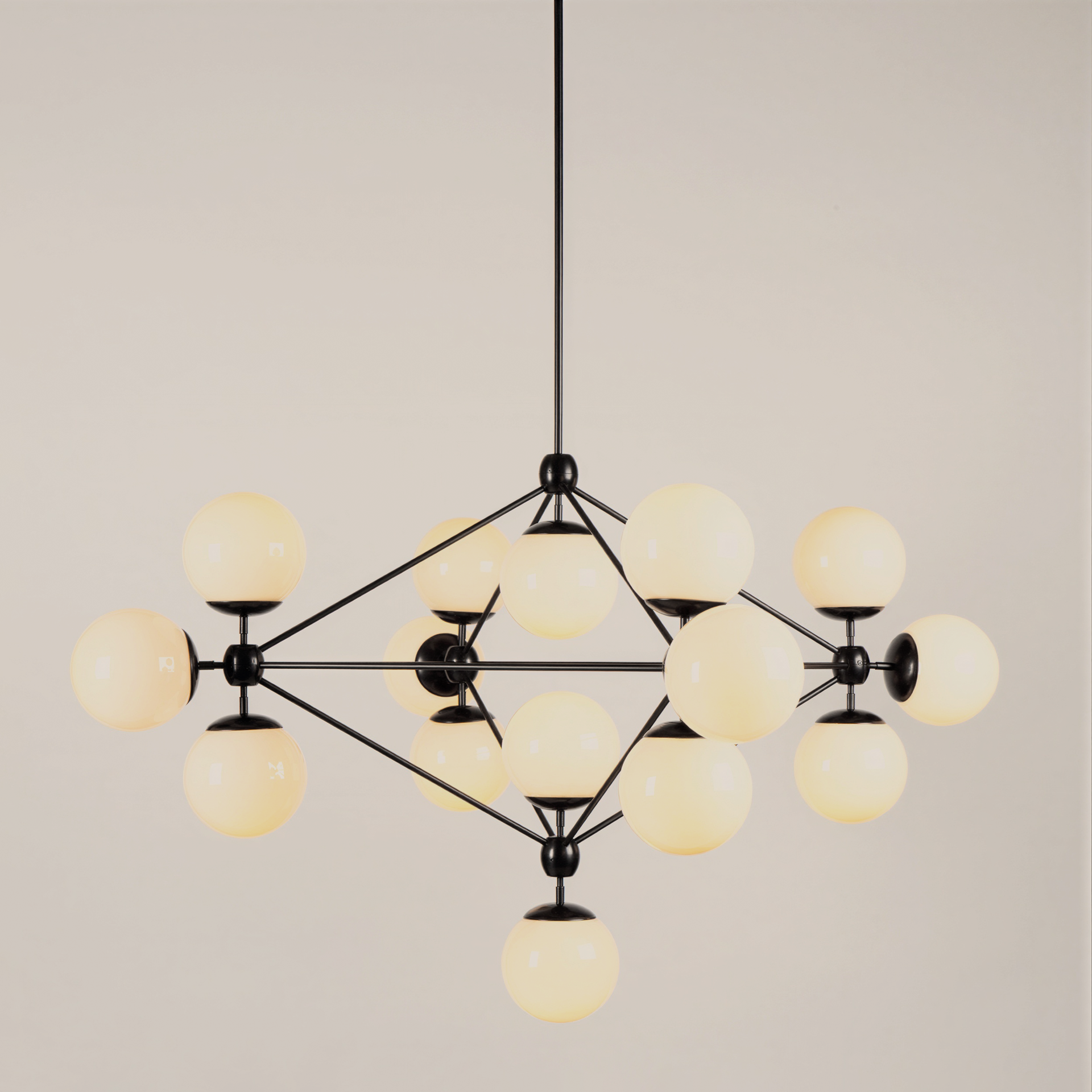 Modo | Chandelier - 4 Sided, 15 Globes | Jason Miller – Roll & Hill
