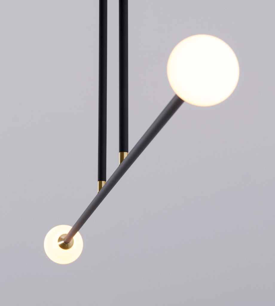 Chandelier - 2 Lights (Matte black/Brushed brass)