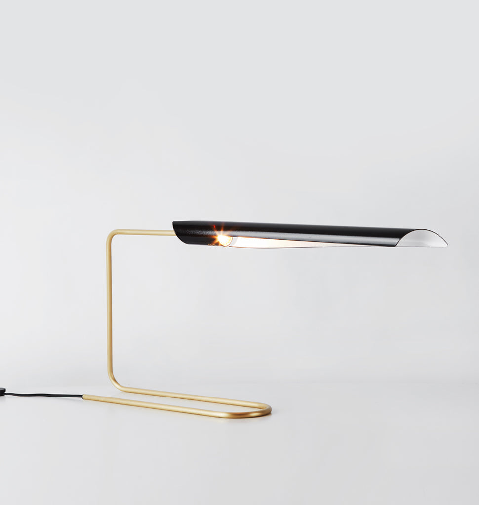 Table Lamp (Gloss black/Brushed brass)
