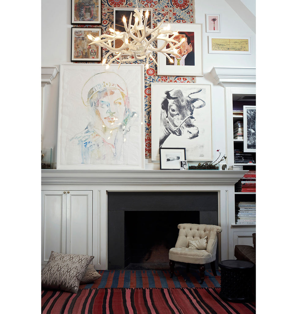 Chandelier - 12 Antlers (White) — Perry Street, New York