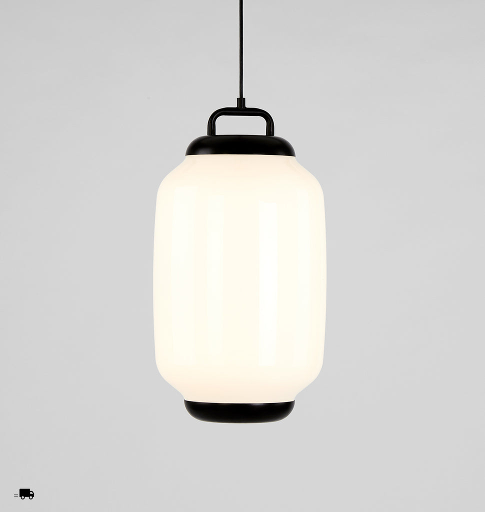 Pendant 03 (Black/White)