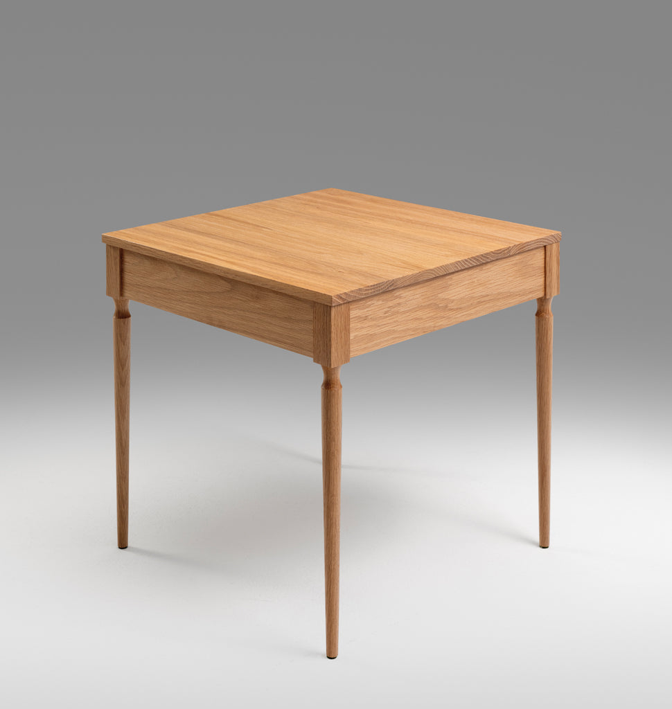 The Cain Side Table (White Oak)