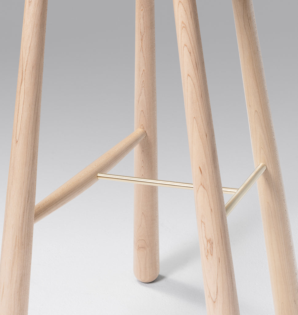 Taper Bar Stool (Hard maple)