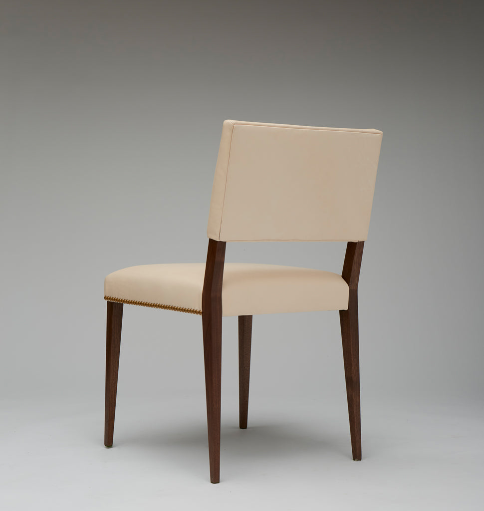 Lion back 2025 chairs